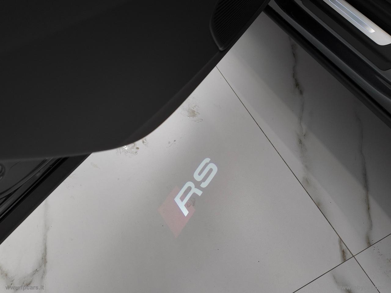 AUDI RS Q8 TFSI V8 quattro tiptronic PERFORMANCE