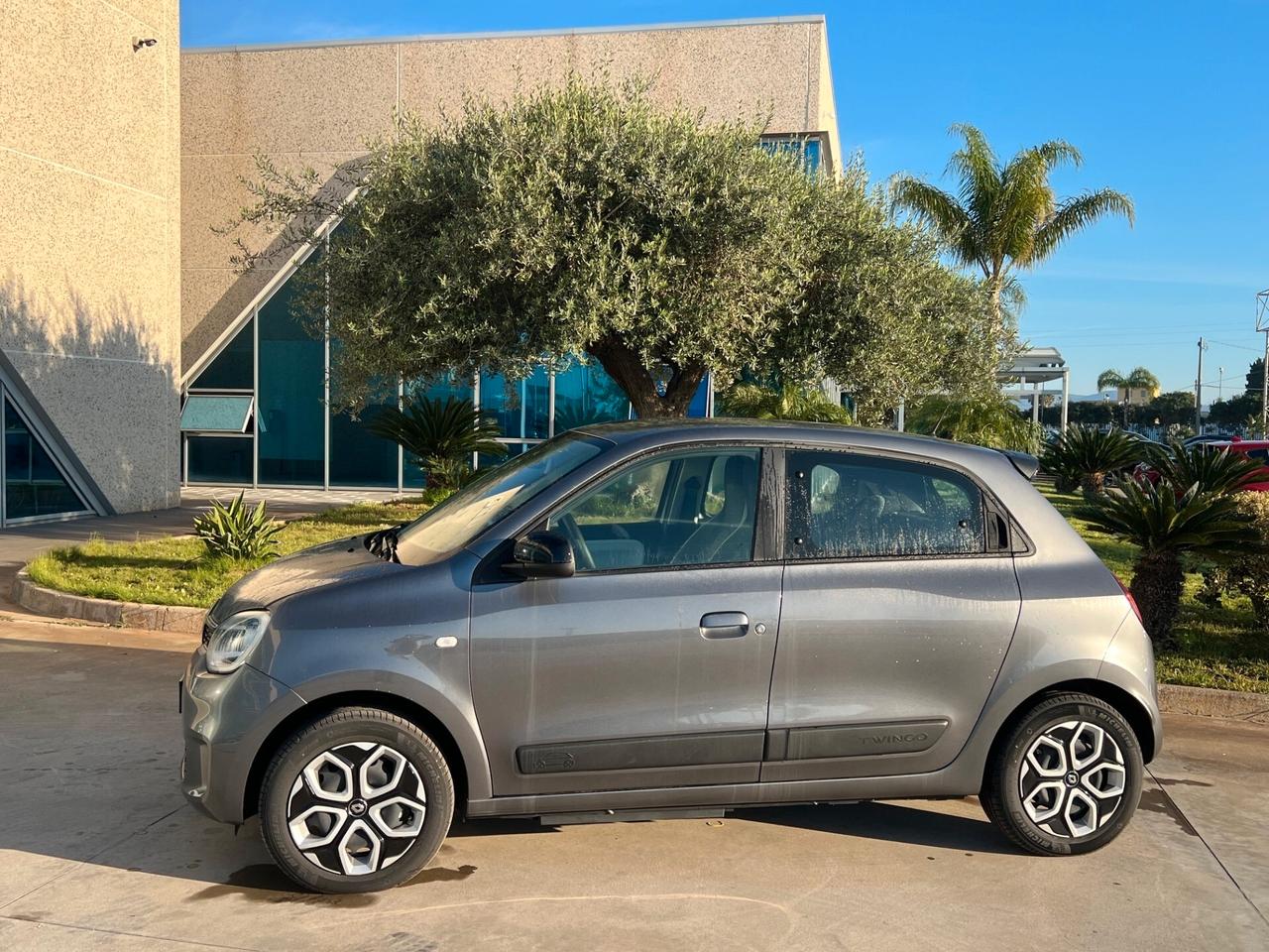 Renault Twingo Electric Equilibre 22kwh - possibilità noleggio no scoring