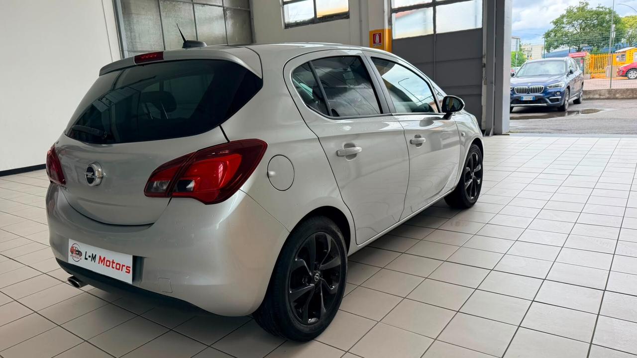 Opel Corsa 1.2 5 porte Innovation