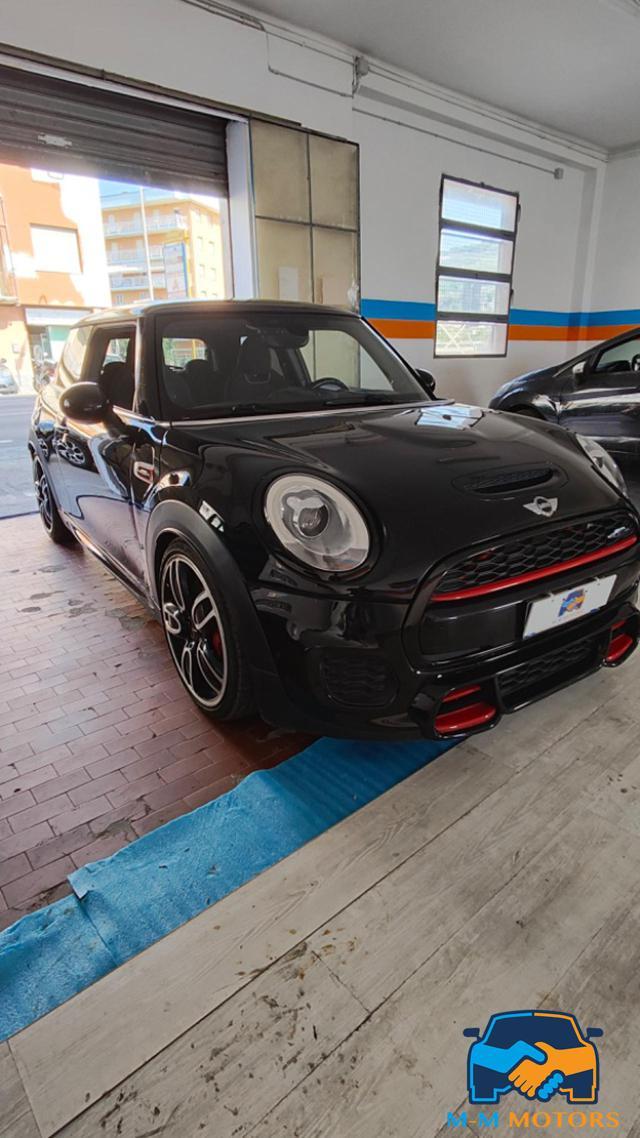 MINI John Cooper Works 2.0 John Cooper Works Hype