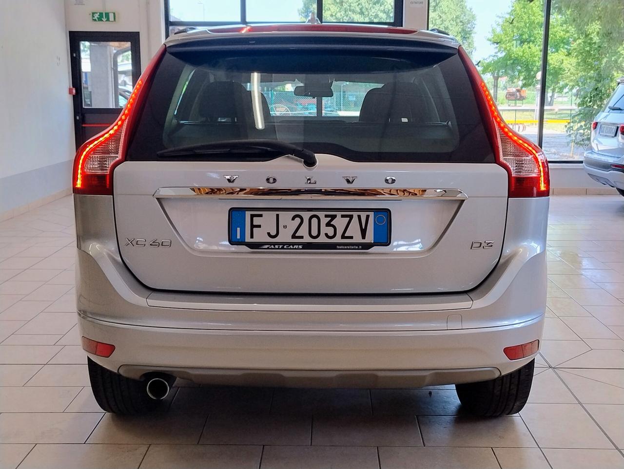 VOLVO XC60 2.0 D3 Kinetic 150cv MANUALE