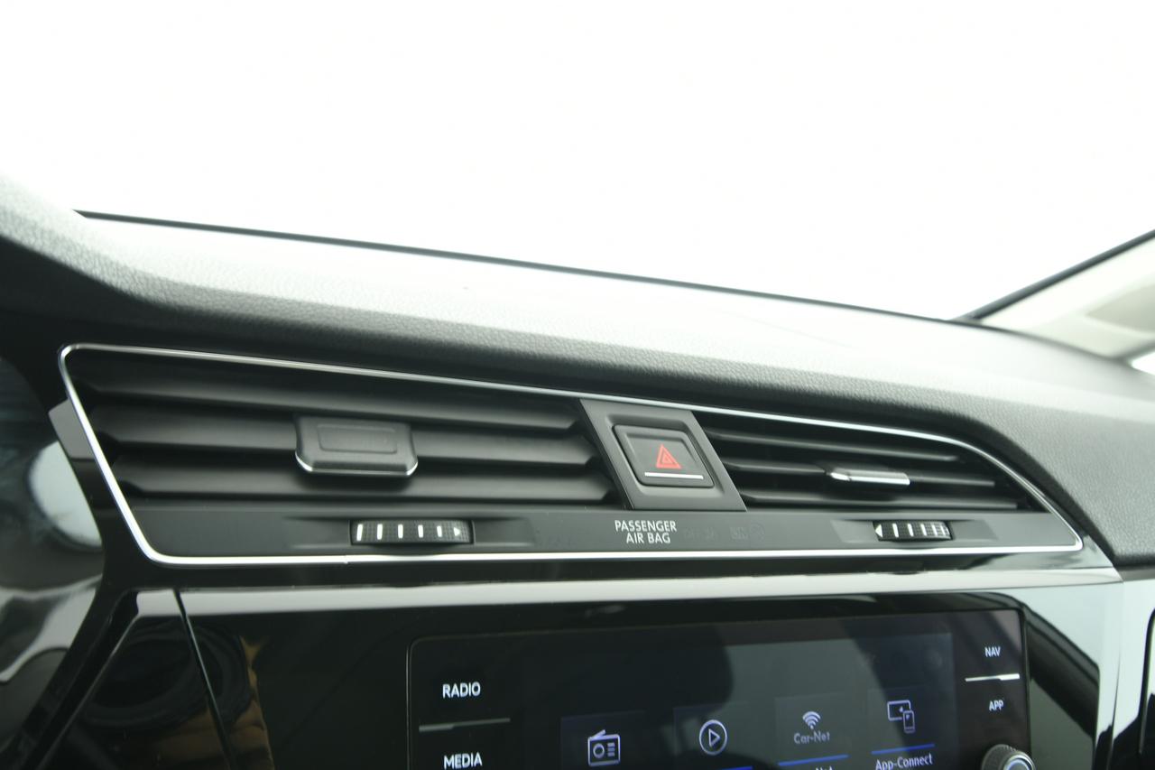 VOLKSWAGEN Touran 1.6 tdi Highline 115cv dsg ACC+ALCANTARA+C17"