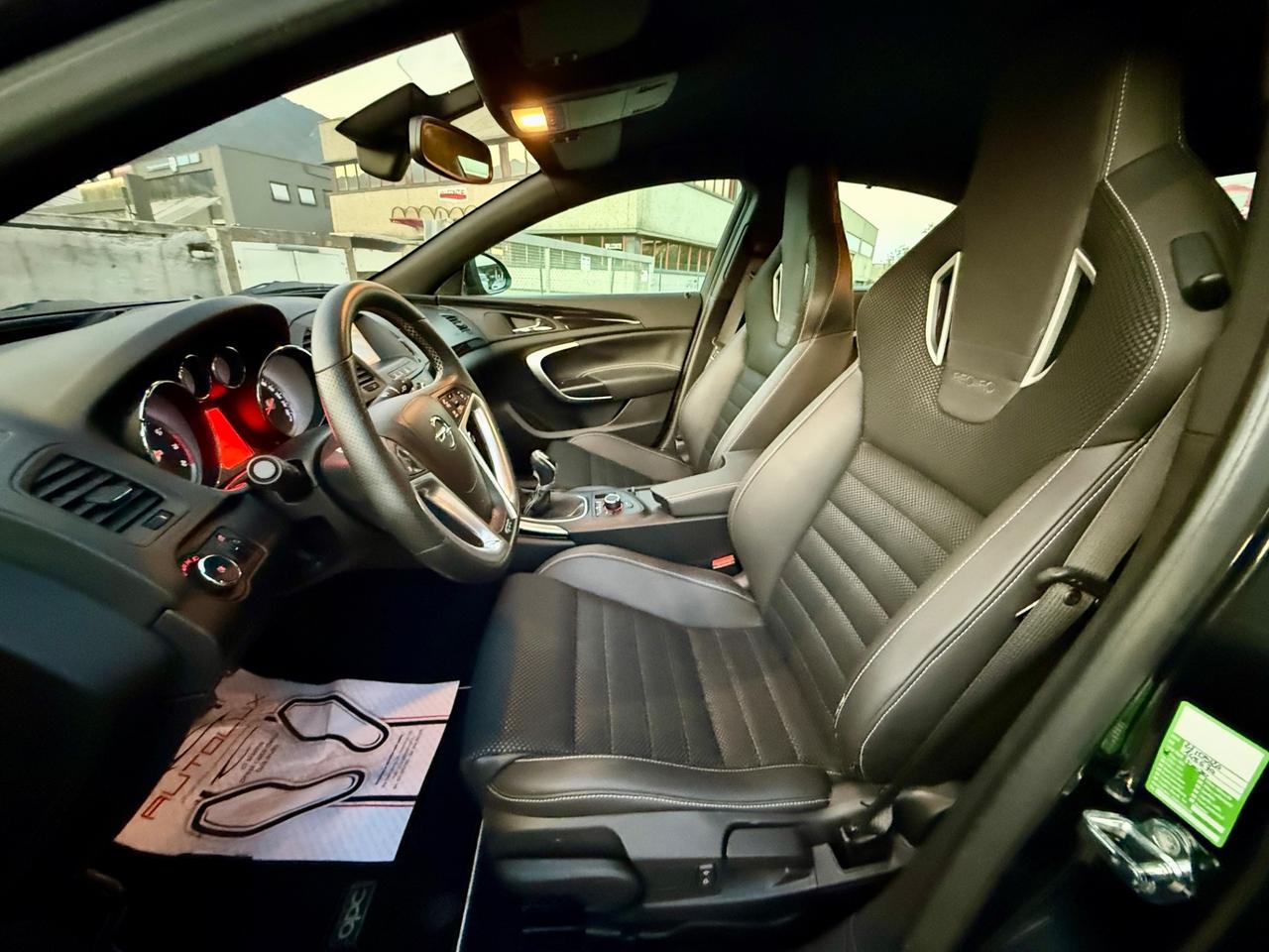 Opel Insignia 2.8 Turbo 4x4 325CV 4 porte OPC