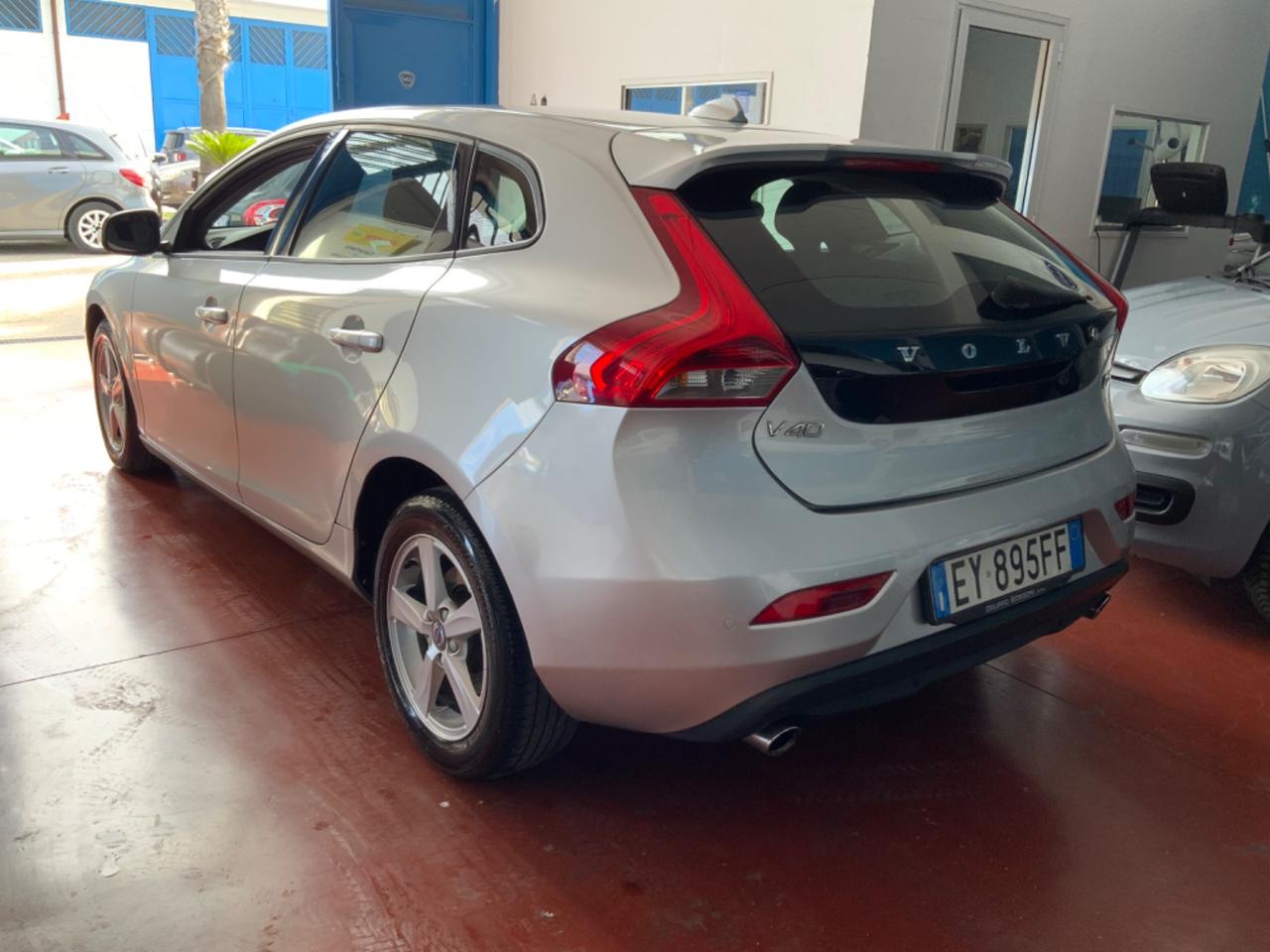 Volvo V40 D3 Momentum