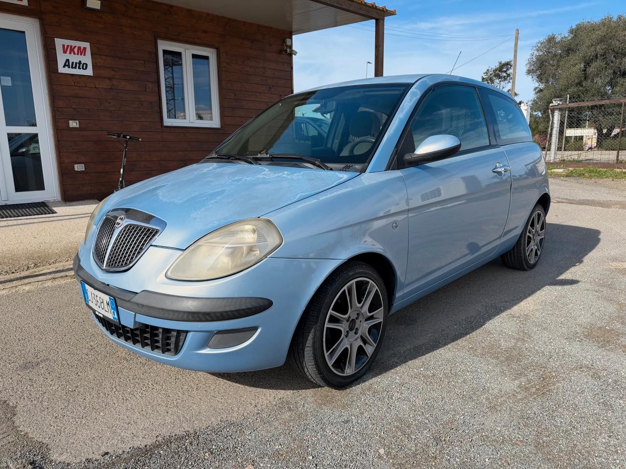 LANCIA Ypsilon 1.2 Benzina NEOPATENTATI