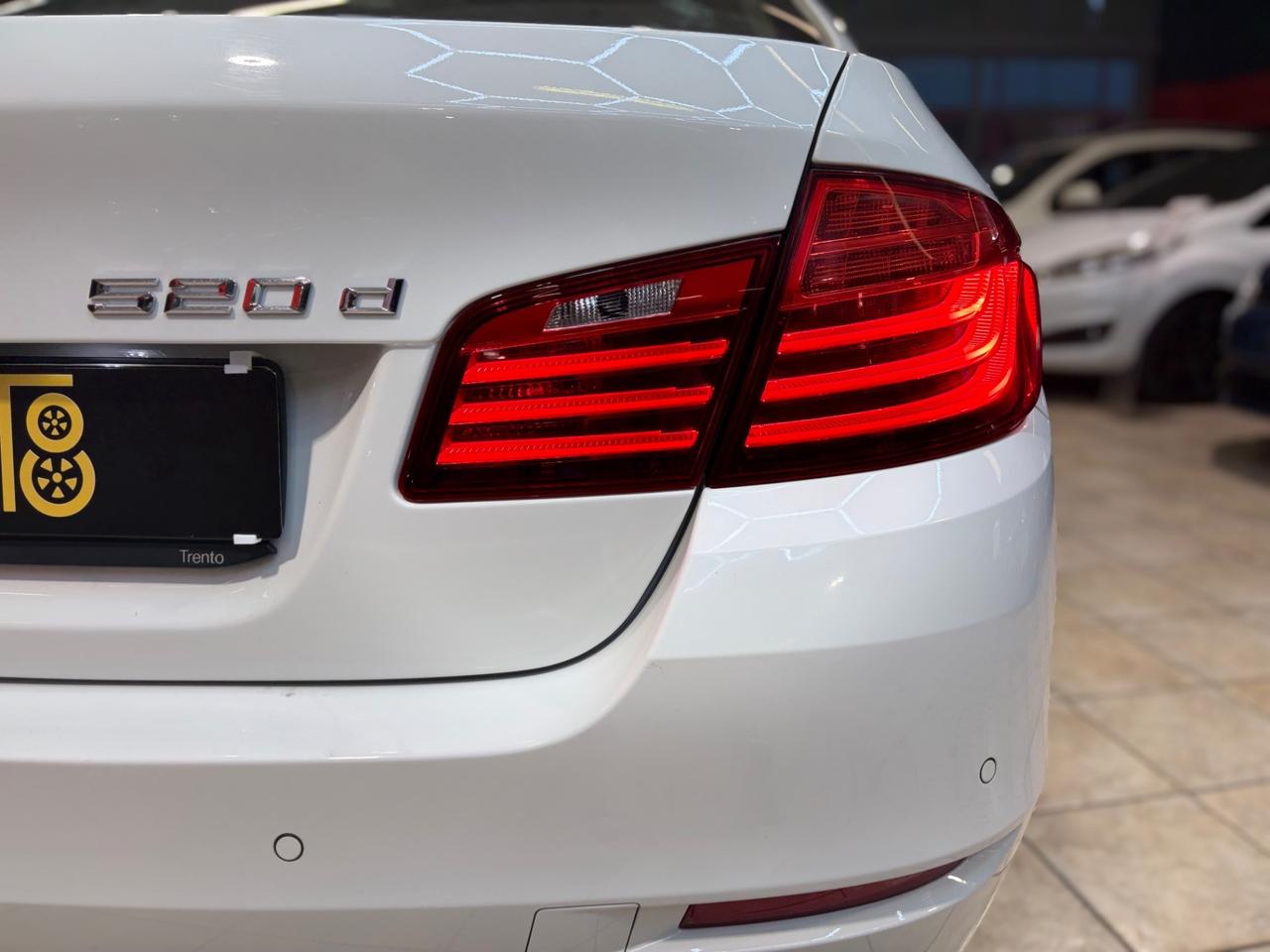 Bmw 520xDrive Touring Luxury SOLO 119.000 KM