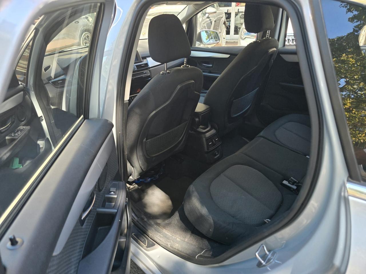Bmw 2er Active Tourer 218d Sport