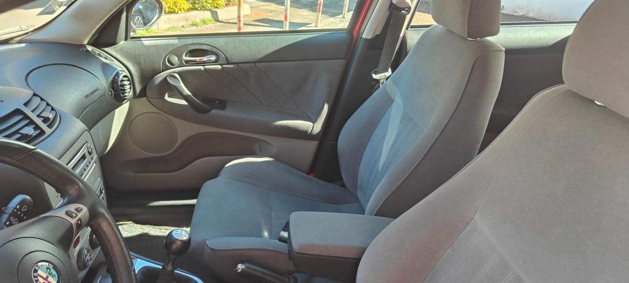 Alfa Romeo 147 1.9 JTD M-JET 16V 3 porte Dist.