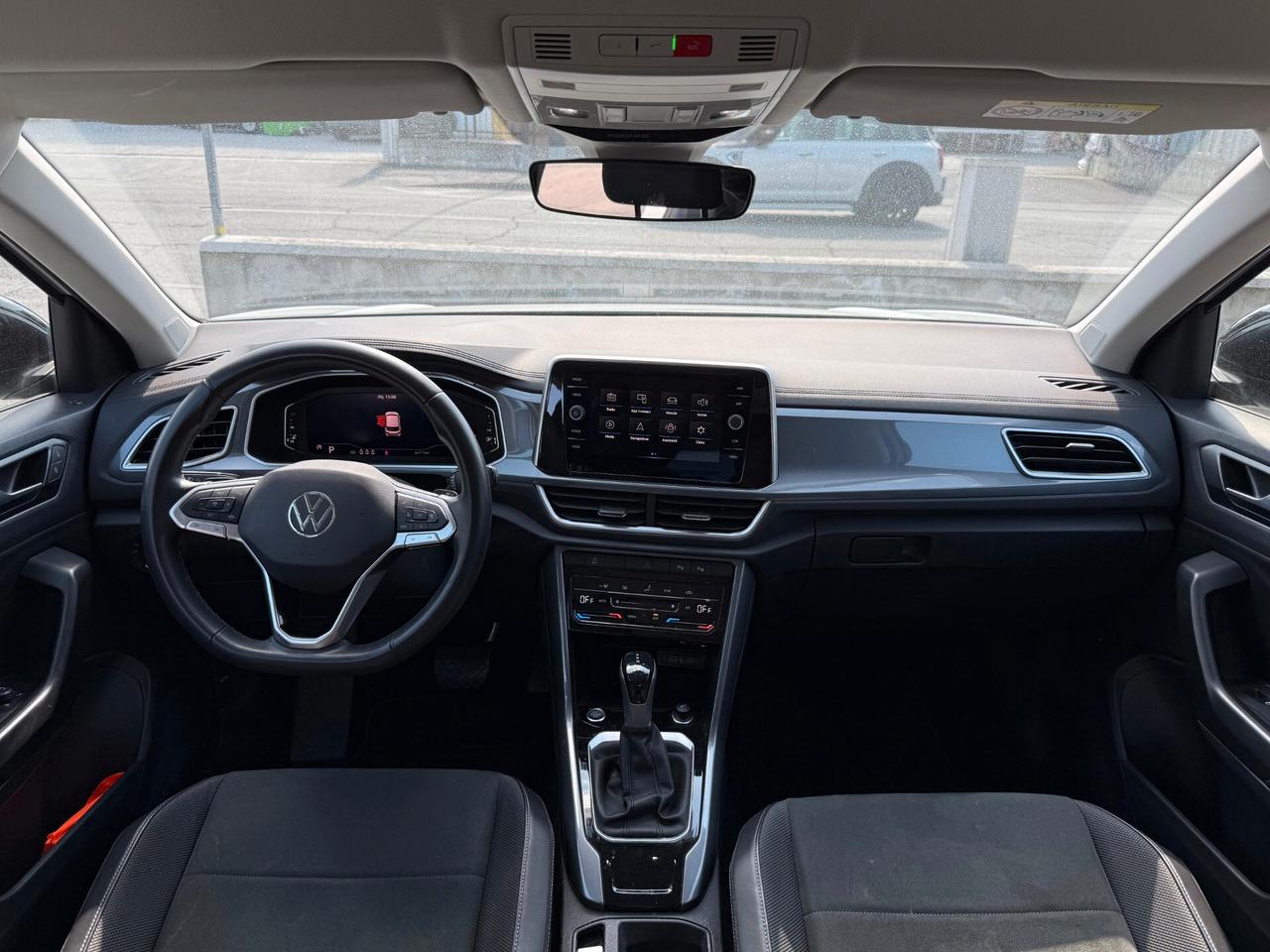 Volkswagen T-Roc 1.5 TSI ACT DSG R-Line