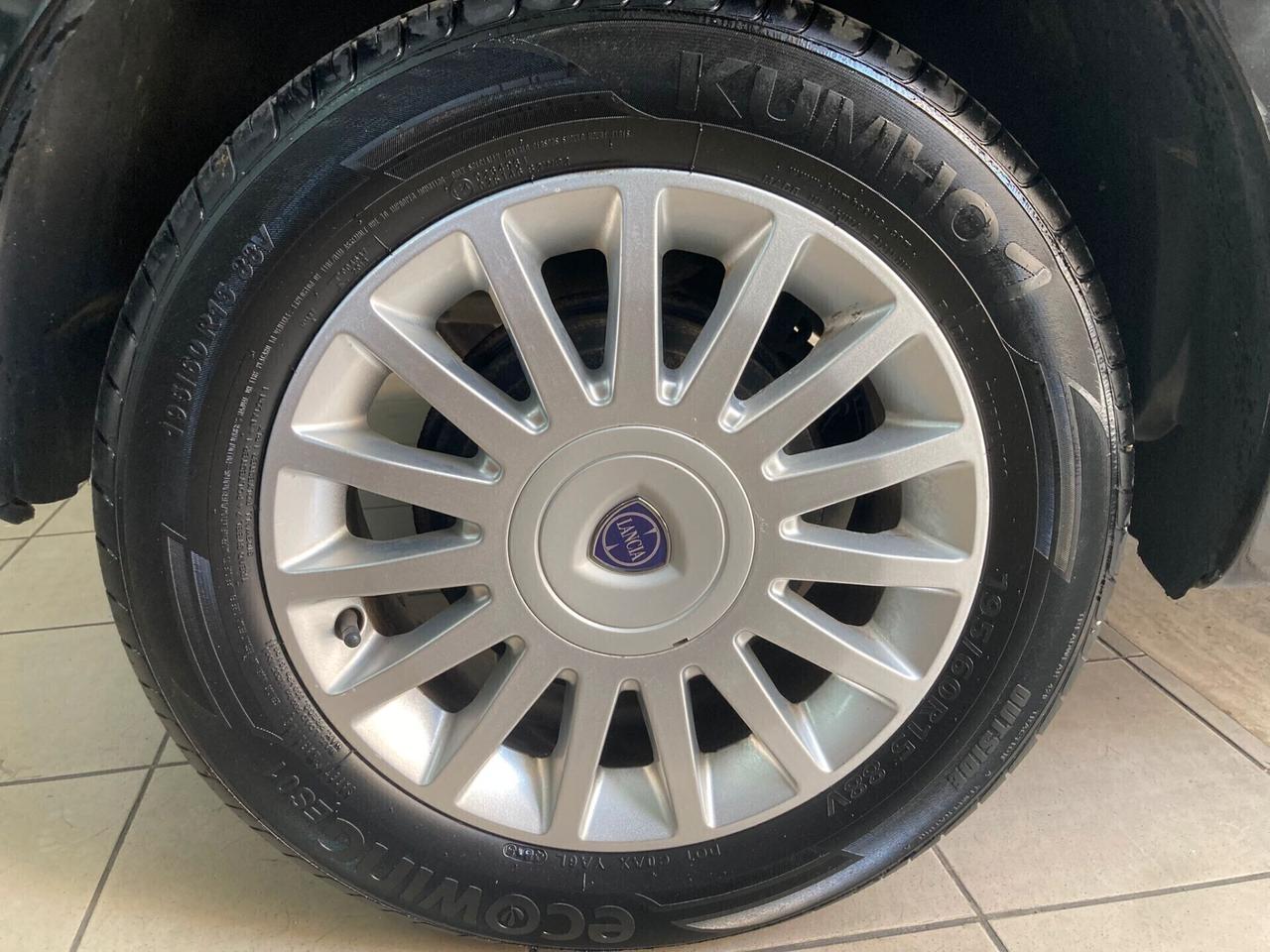 Lancia MUSA 1.3 Mjt -X NEOPATENTATI- 2011