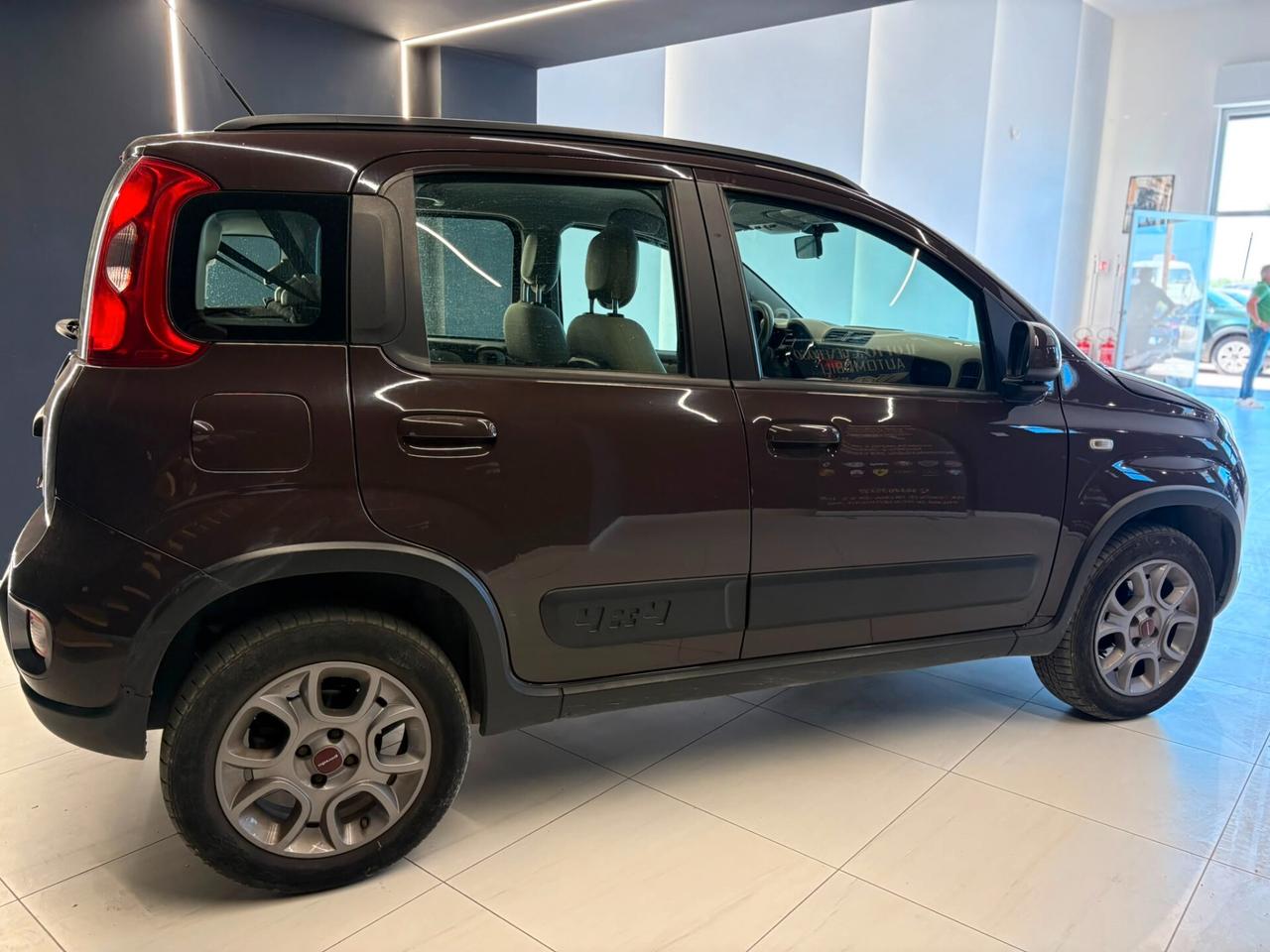 Fiat Panda 1.3 MJT 16V DPF 4x4 Climbing