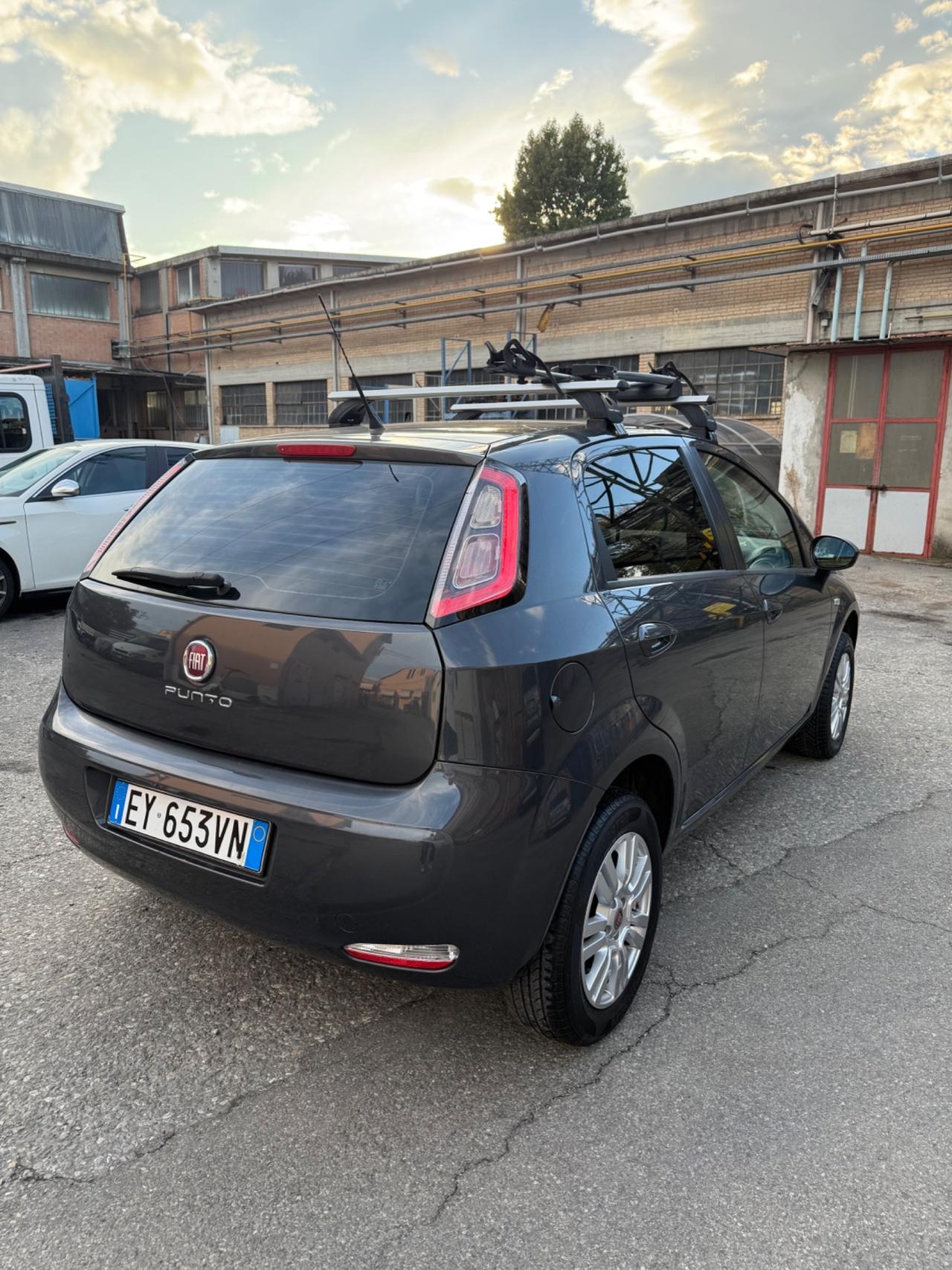 Fiat Punto 1.4 8V 5 porte Natural Power Lounge