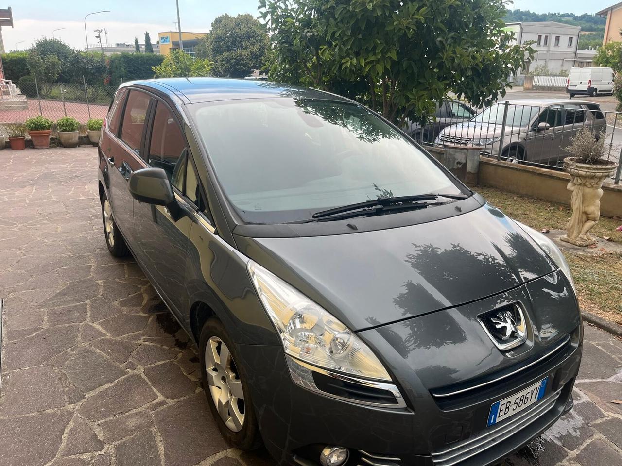 Peugeot 5008 1.6 VTI 120CV, 7 Posti