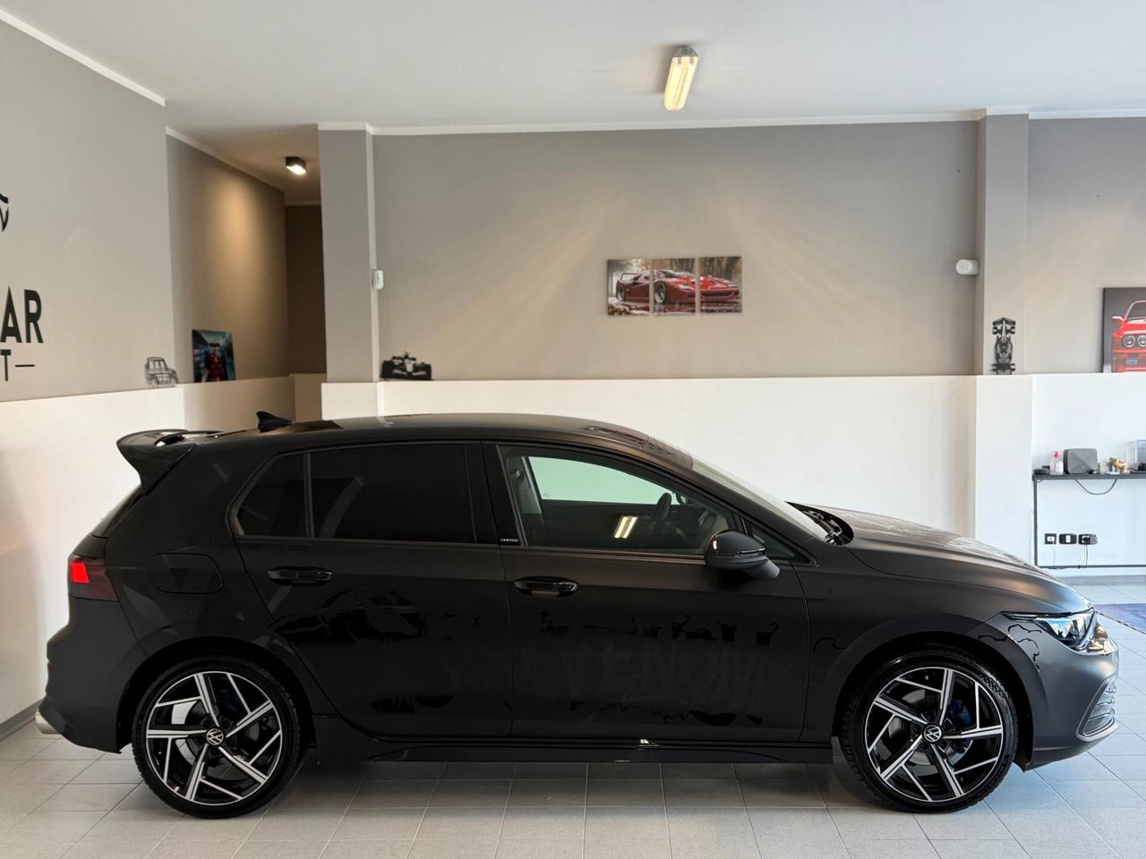 Volkswagen Golf 8 1.0 TSI 110CV ''VENOM WRAP'' ALLESTIMENTO GTI