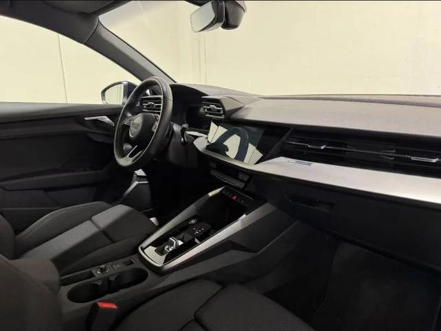 AUDI A3 SPB 30 TDI S tronic S line edition