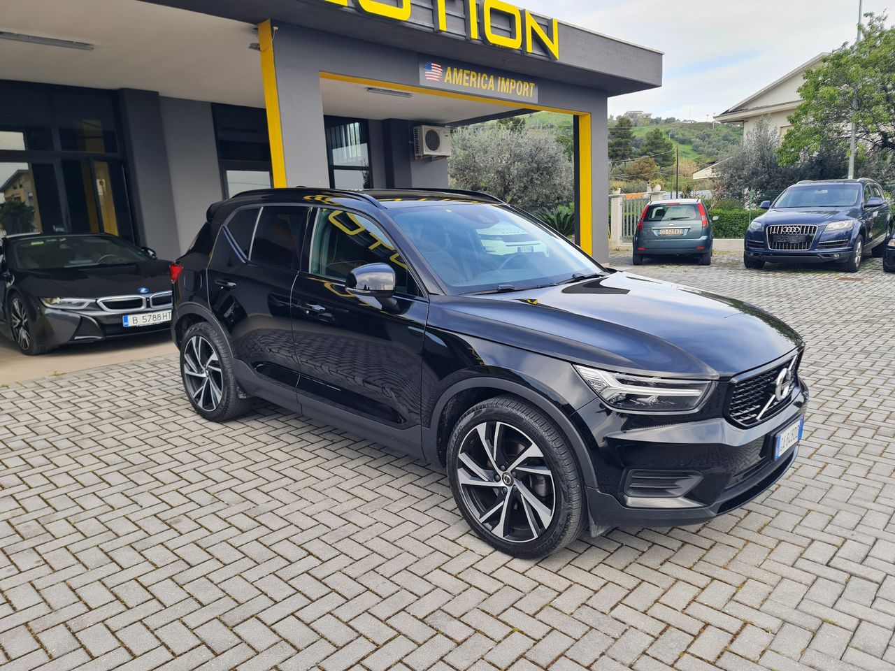 Volvo XC40 D3 AWD R-design