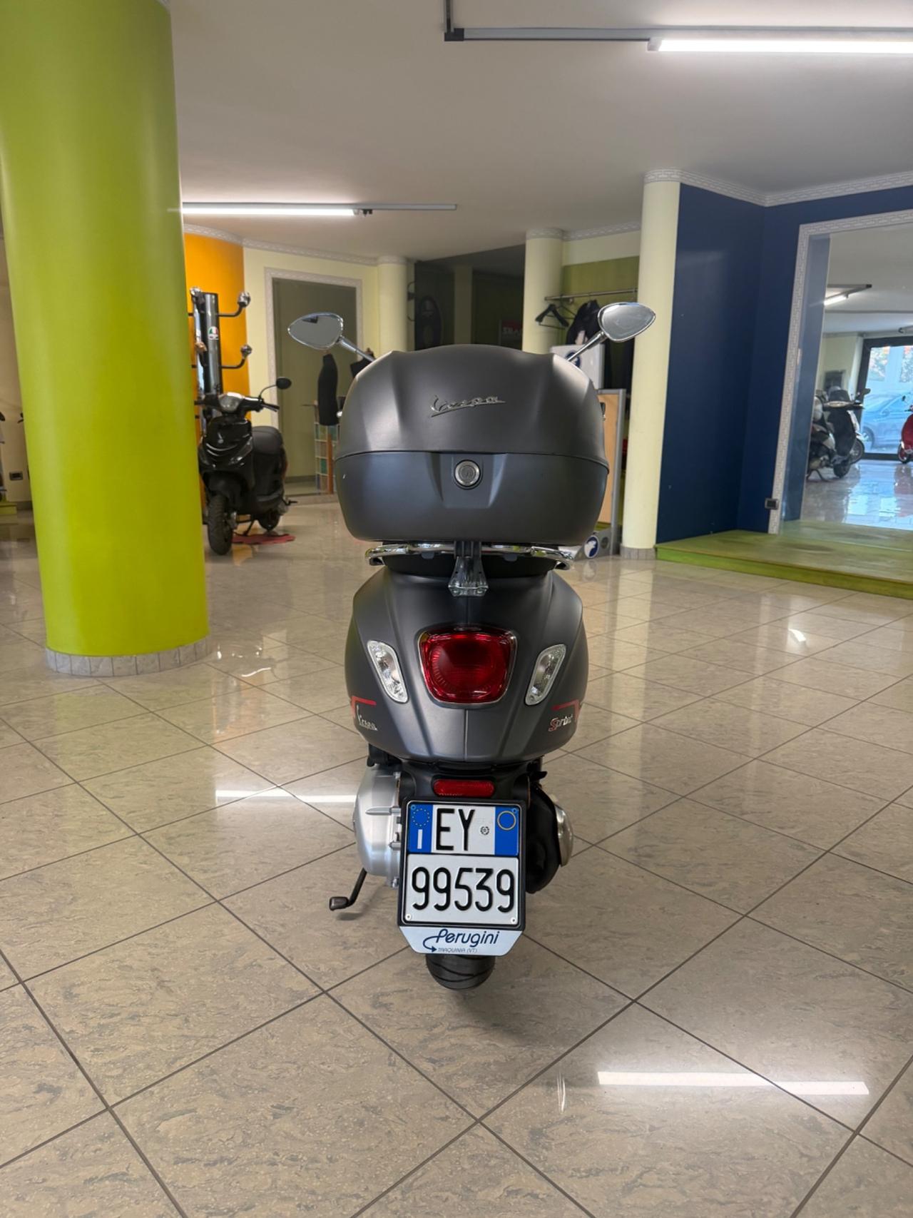 Piaggio Vespa 125 Sprint