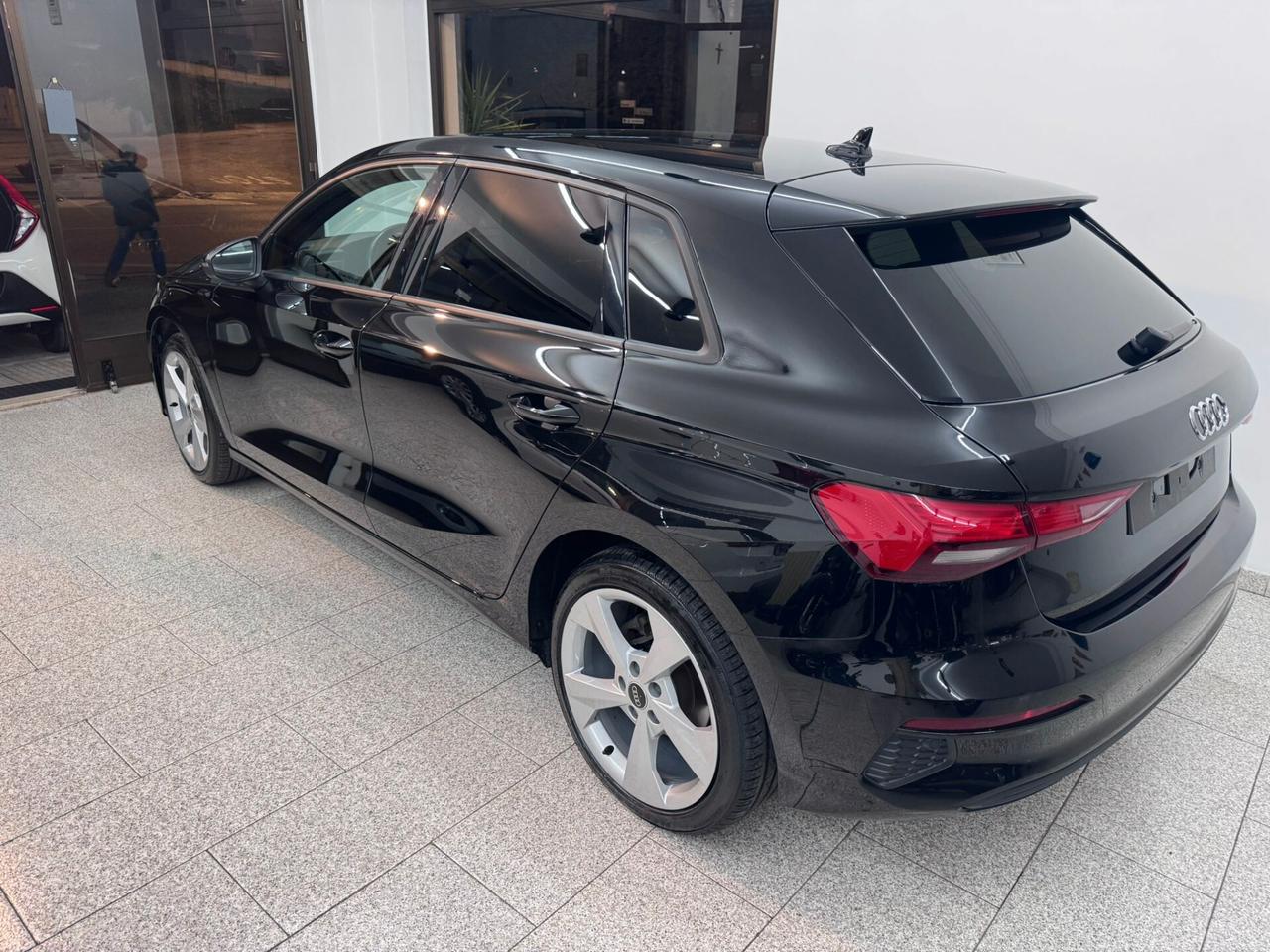 Audi A3 SPB 30 g-tron S tronic Business METANO UNIPROPRIETARIO