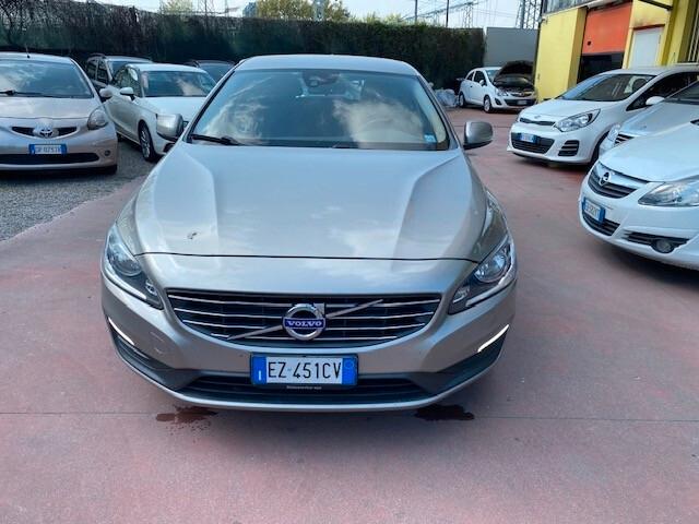 Volvo V60 D3 Momentum