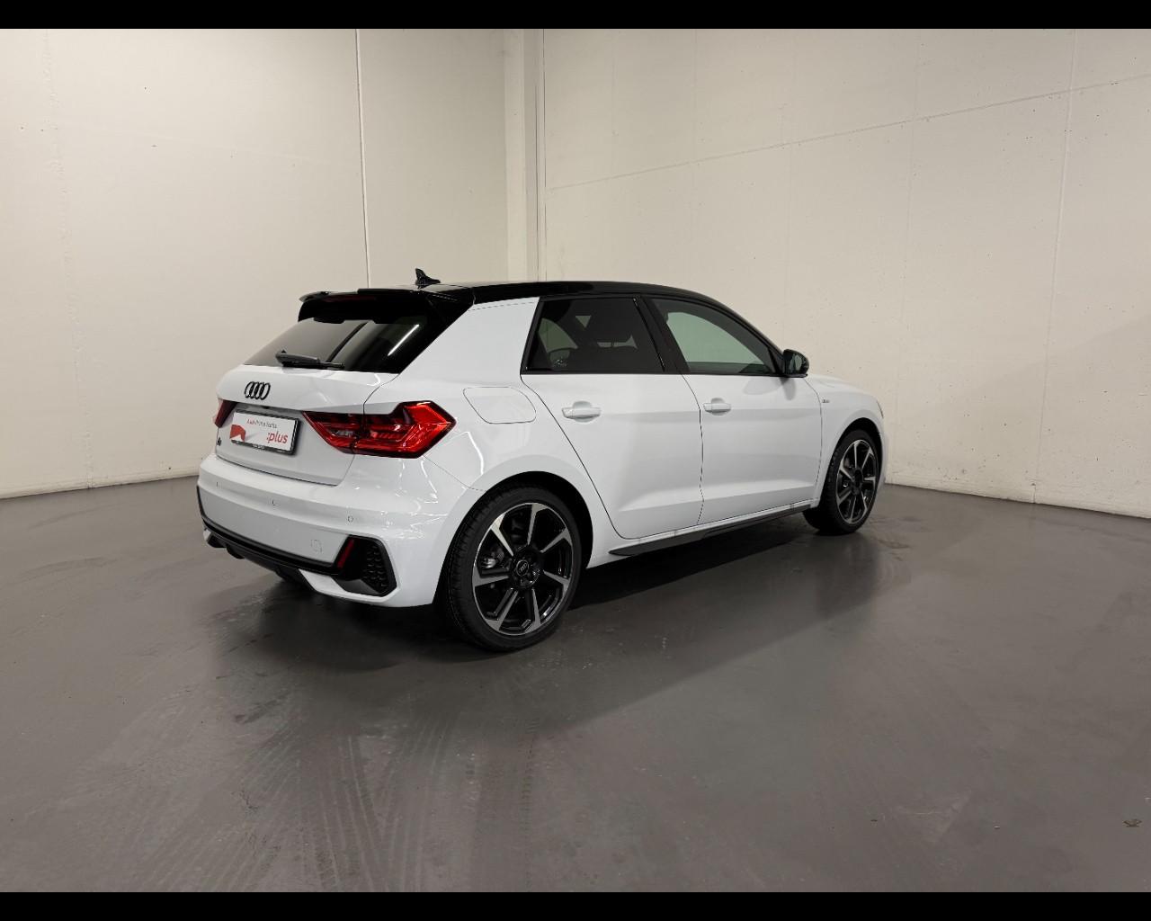 AUDI A1 SPORTBACK 35 TFSI S-TRONIC IDENTITY CONTRAST