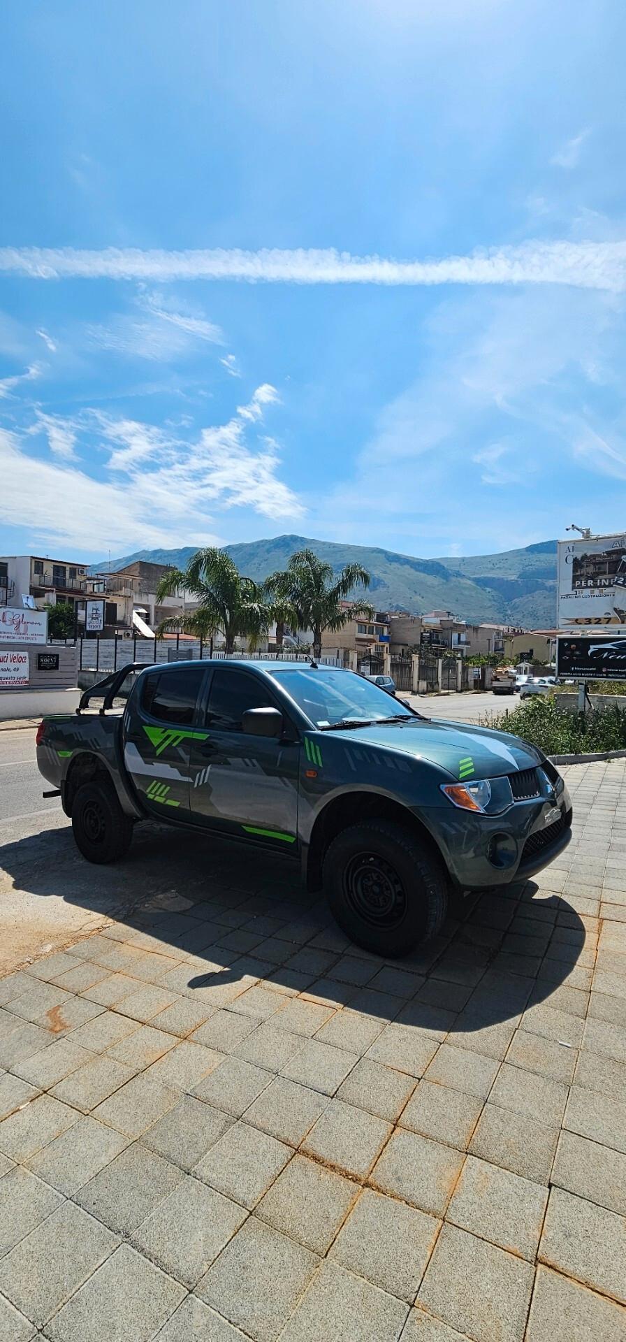 Mitsubishi L200 2.5 DI-D/136CV Double Cab Intense