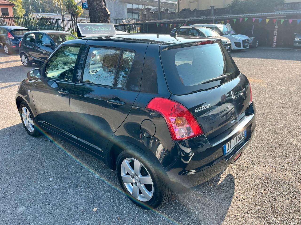 Suzuki Swift 1.3 4x4 5p. GL