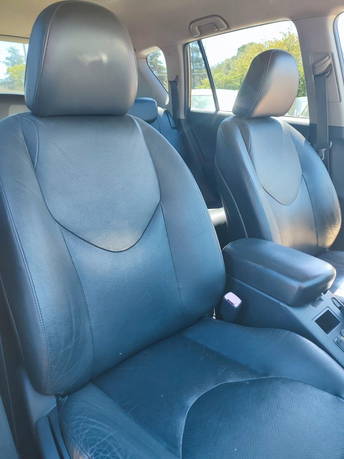 Toyota RAV 4 RAV4 2.2 D-4D 150 CV DPF Luxury