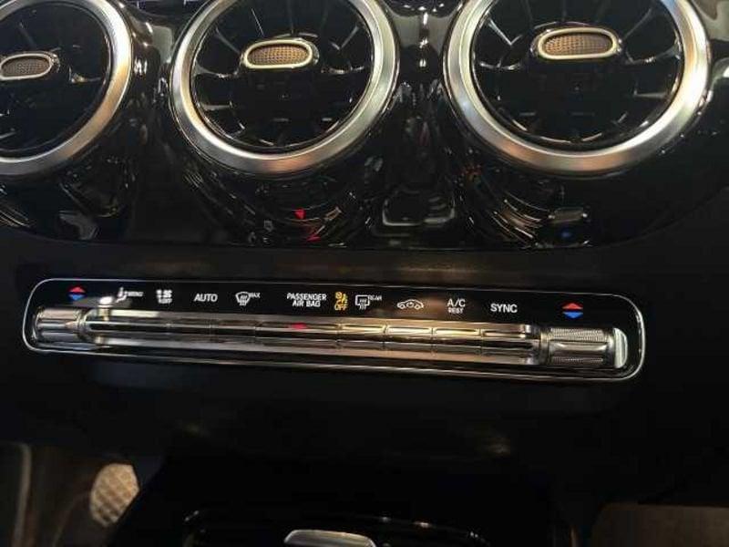 Mercedes-Benz GLA GLA-H247 2020 200 d Sport Plus auto