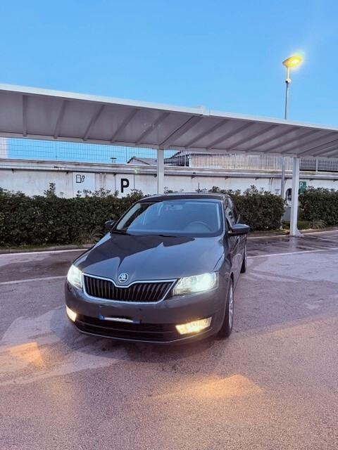 Skoda Rapid 1.6 TDI CR 105 CV Ambition