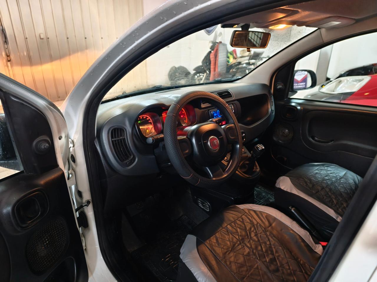 Fiat panda Van 2 posti ( autocarro) 12 mesi di garanzia