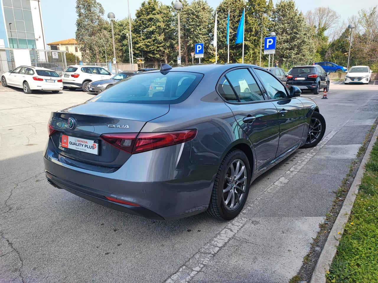 Alfa Romeo Giulia 2.2 Turbodiesel 150 CV Business