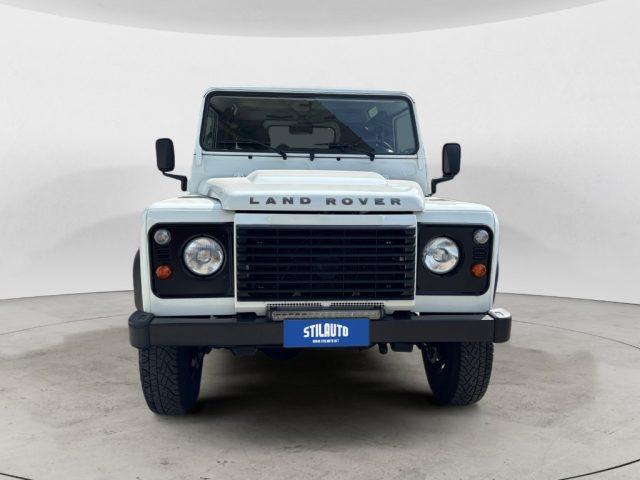 LAND ROVER Defender 90 2.2 TD4 Station Wagon N1