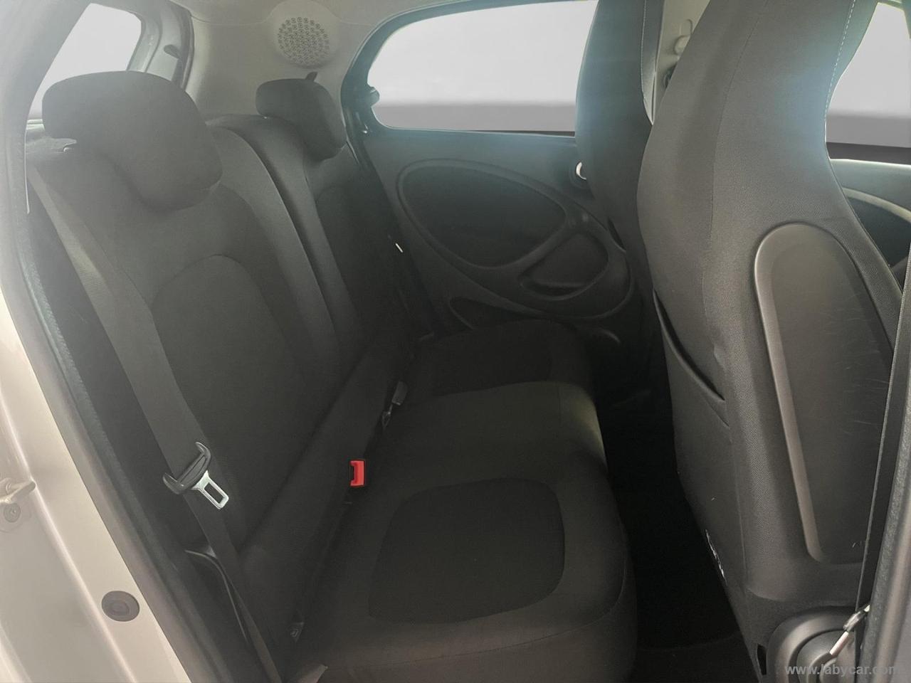 SMART forfour 70 1.0 twinamic Passion AUTOMATICA CON SOLI 65.000KM!