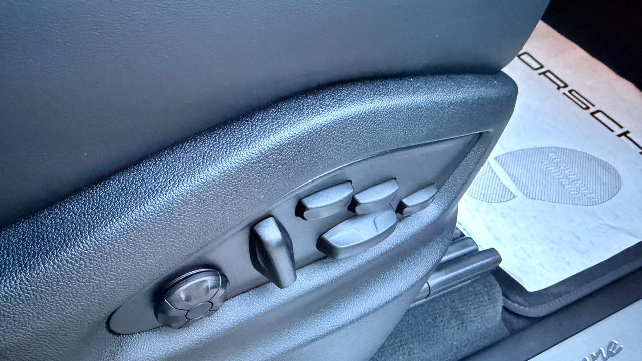 Porsche Cayenne 3.0 V6 E-Hybrid Coupè IVA ESPOSTA ITALIANA