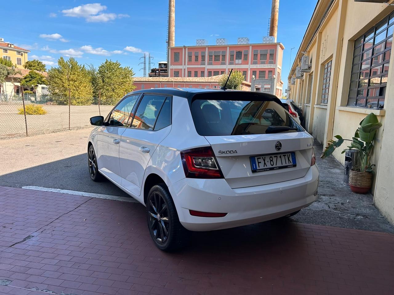 Skoda Fabia 2019 1.0 BenzinaTwin Color 120.000 KM