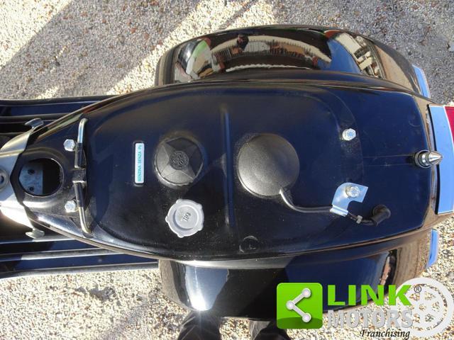 PIAGGIO Vespa 150 PX (2001 - 06) Catalized