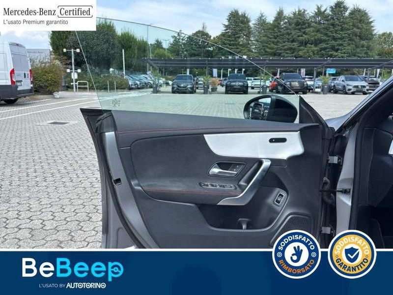 Mercedes-Benz CLA COUPE 200 D PREMIUM AUTO