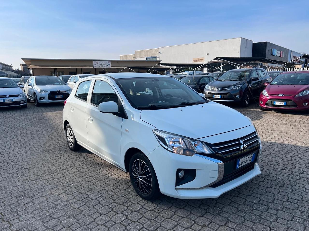 Mitsubishi Space Star 1.0 Intense SDA