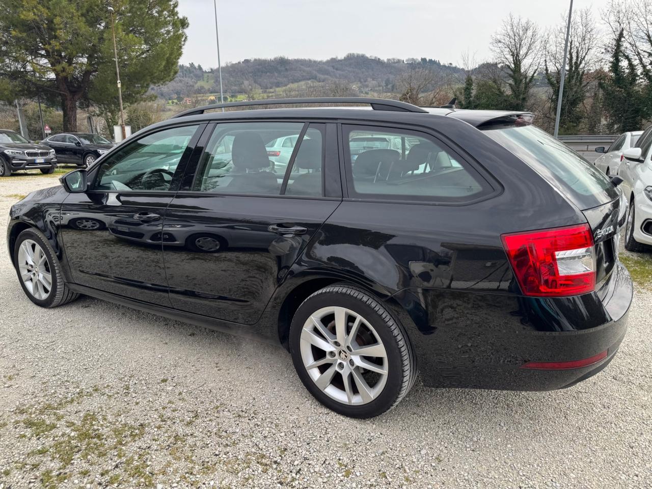 Skoda Octavia 1.5 DSG Wagon Executive G-Tec