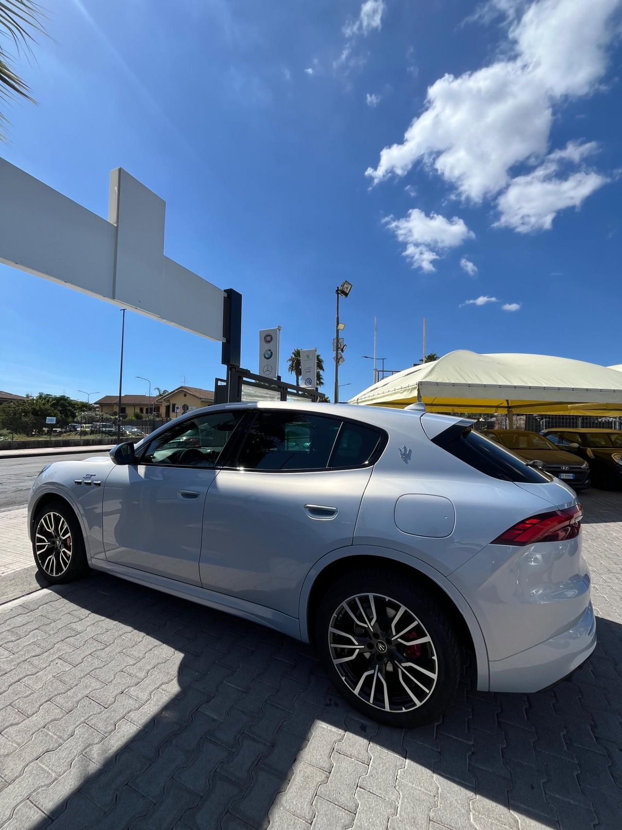 Maserati Grecale MHEV 300 CV AWD GT