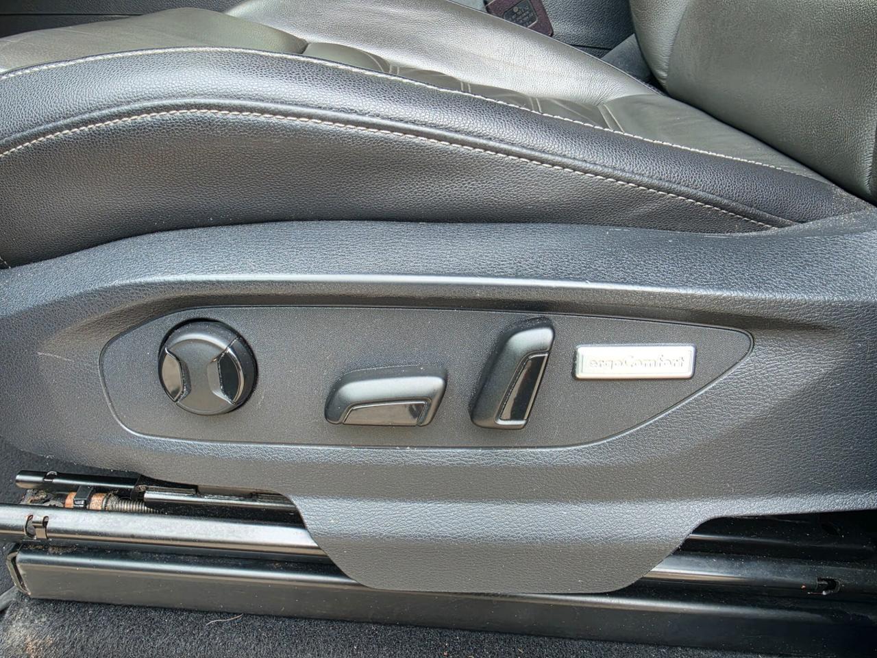 Volkswagen Amarok 3.0 V6 TDI 224 CV 4MOT.BMT permanente aut.DC Highline