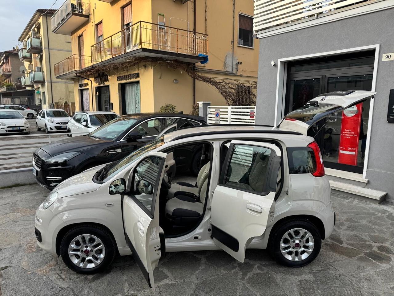 FIAT PANDA 1.2 LOUNGE UNIPROPRIETARIO NEOPAT.