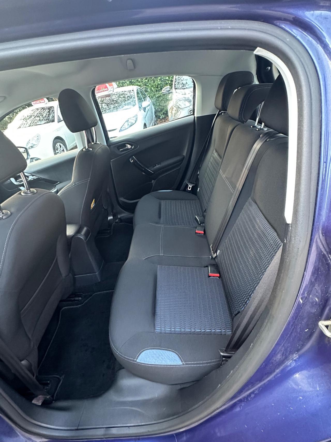 Peugeot 208 1.2 VTi 82 CV 5 porte Allure