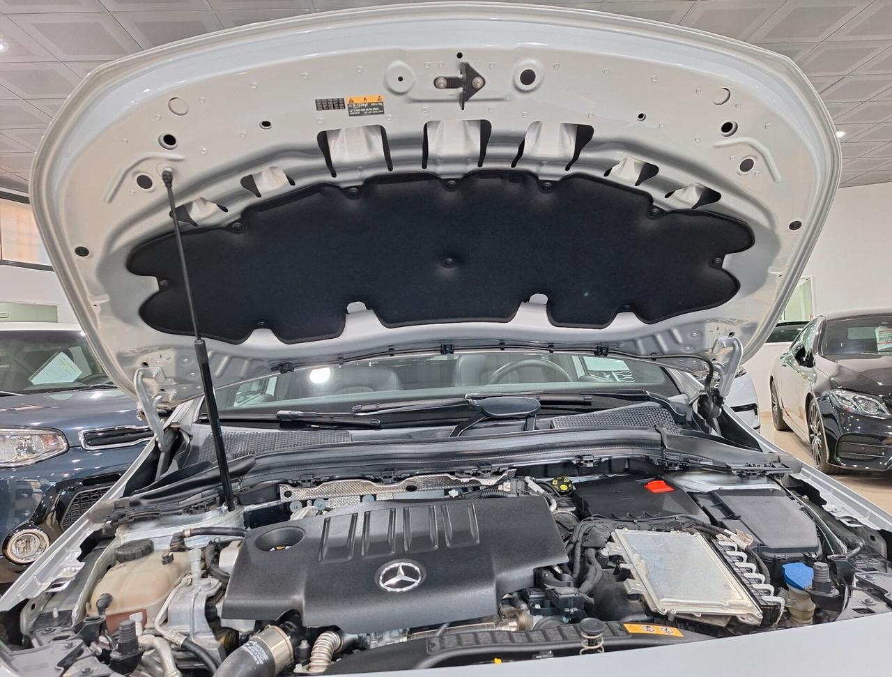 Mercedes B200d AutSportPlus 62.078 KM TettoPanoramico