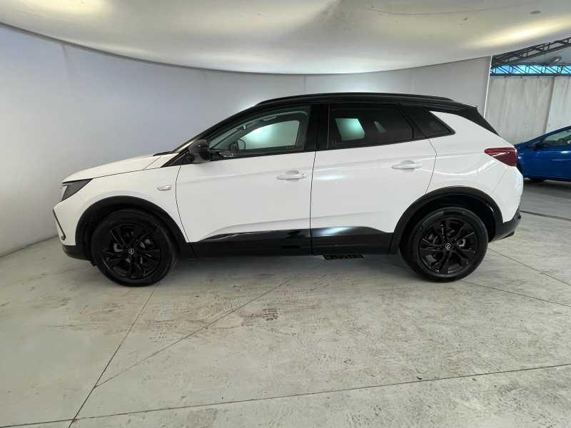 OPEL GRANDLAND GS HYBRID 136 HP