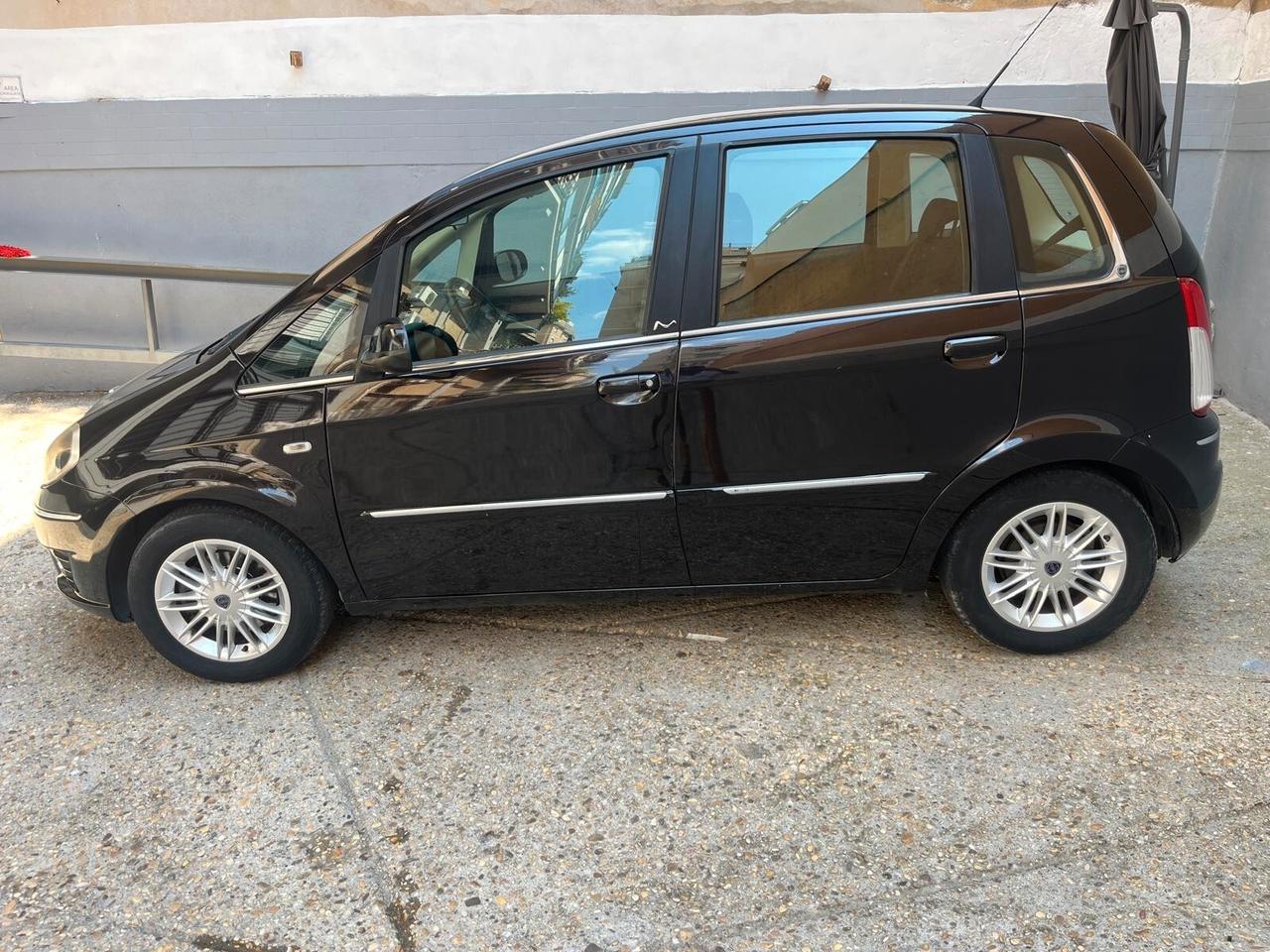 Lancia MUSA 1.3 Mjt GOLD EURO 5