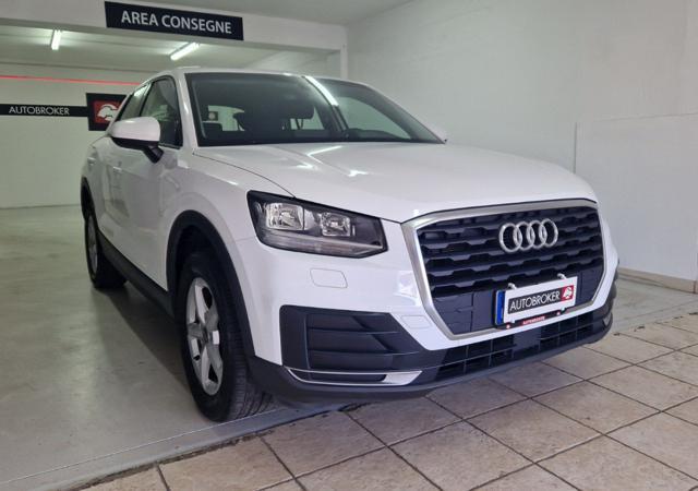 AUDI Q2 30 TDI S tronic Business