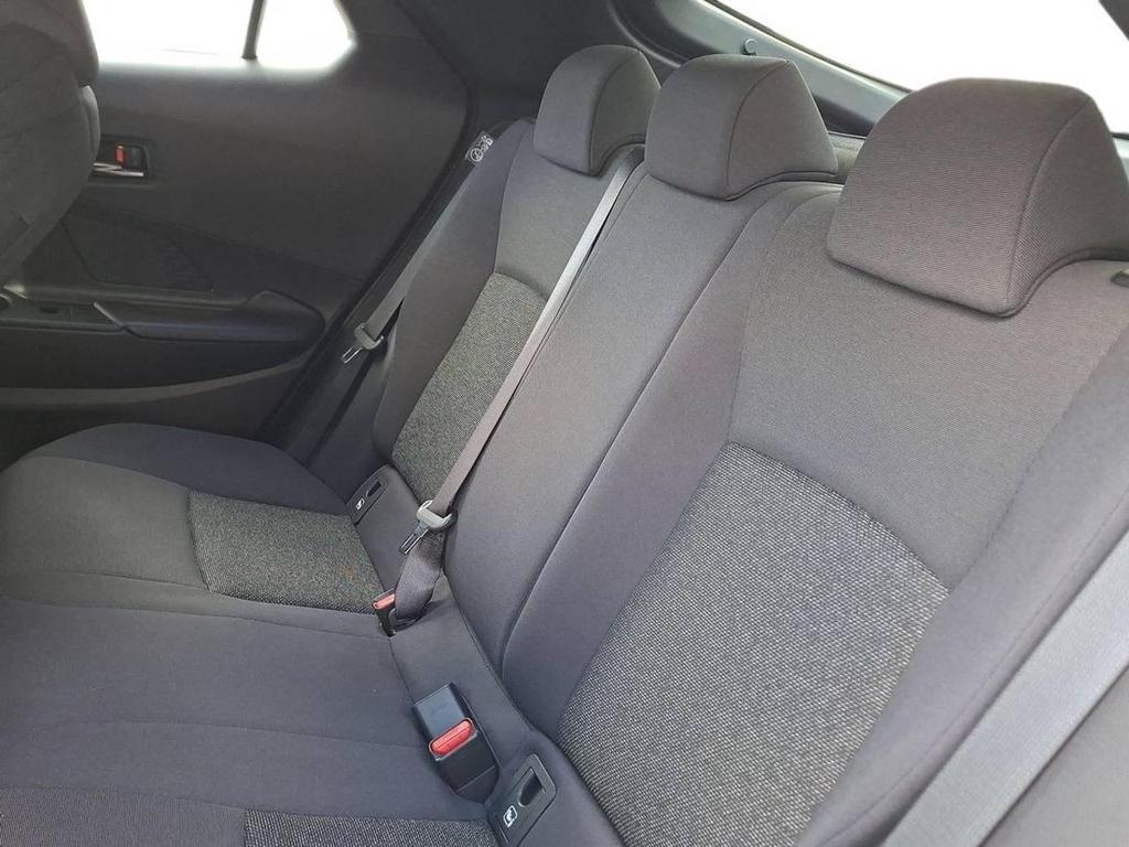 Toyota C-HR 1.8 HV Active FWD E-CVT