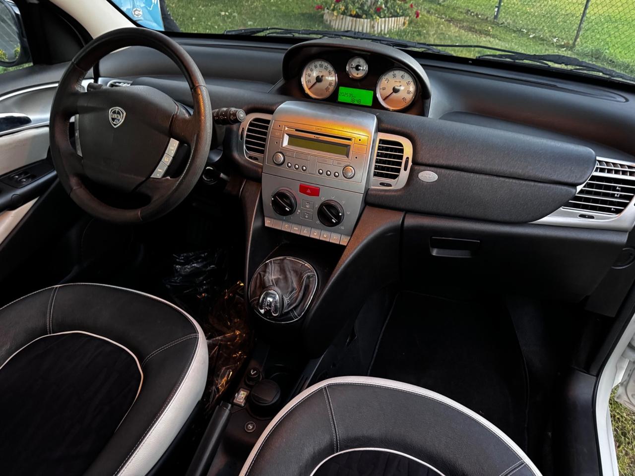 Lancia Ypsilon 1.4 Modamilano GPL