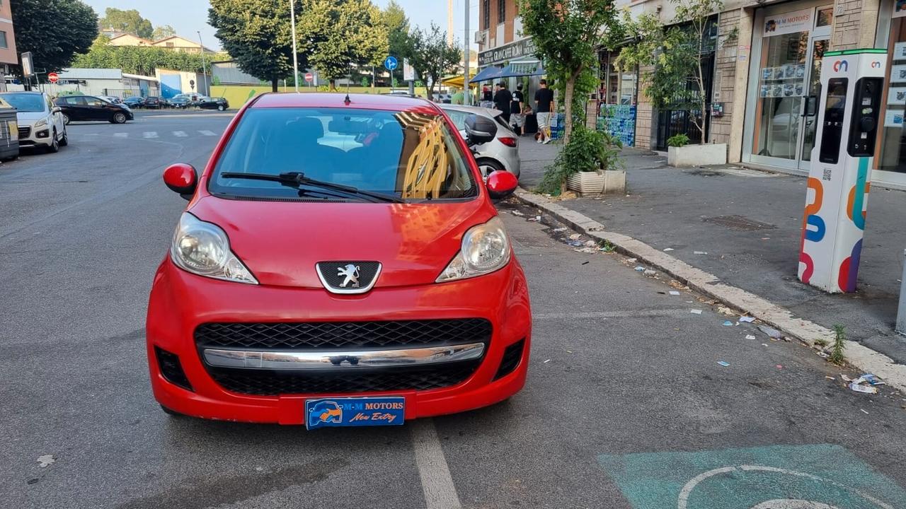 Peugeot 107 1.0 68CV 5p. Plaisir